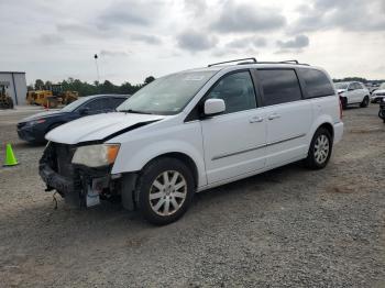 Salvage Chrysler Minivan