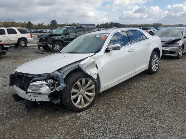  Salvage Chrysler 300