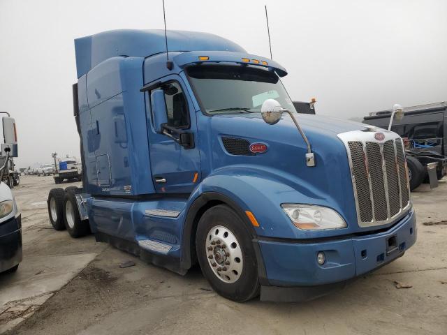  Salvage Peterbilt 579
