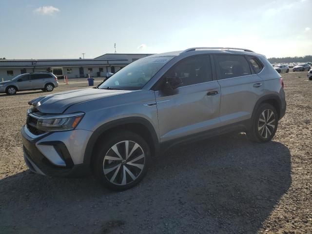  Salvage Volkswagen Taos