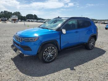  Salvage Jeep Compass