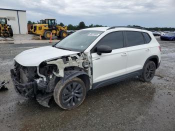  Salvage Volkswagen Taos