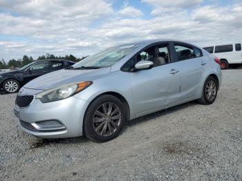  Salvage Kia Forte