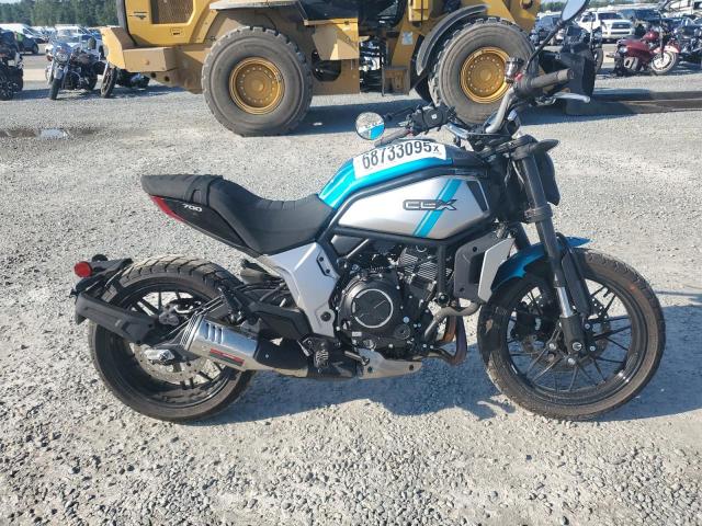  Salvage Cf Moto 700 CL-X