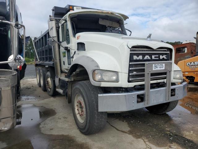  Salvage Mack 700 Gu