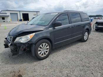  Salvage Volkswagen Routan