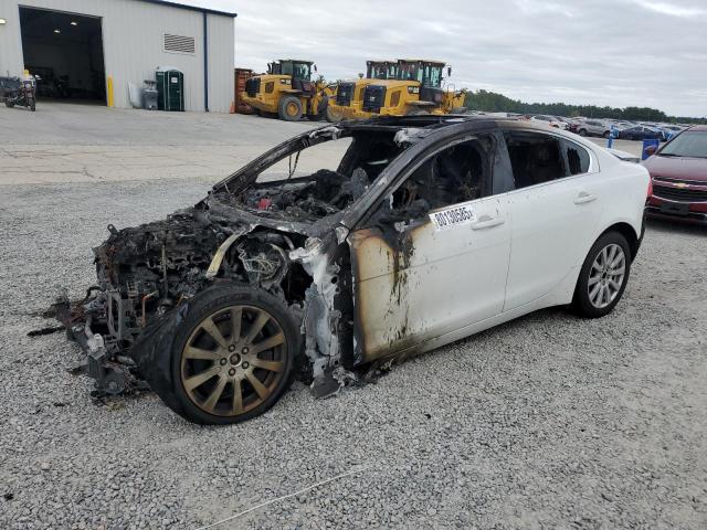  Salvage Jaguar XE