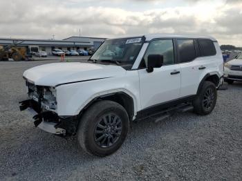  Salvage Toyota Land Cruis