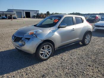  Salvage Nissan JUKE