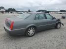 Cadillac DTS Image 4