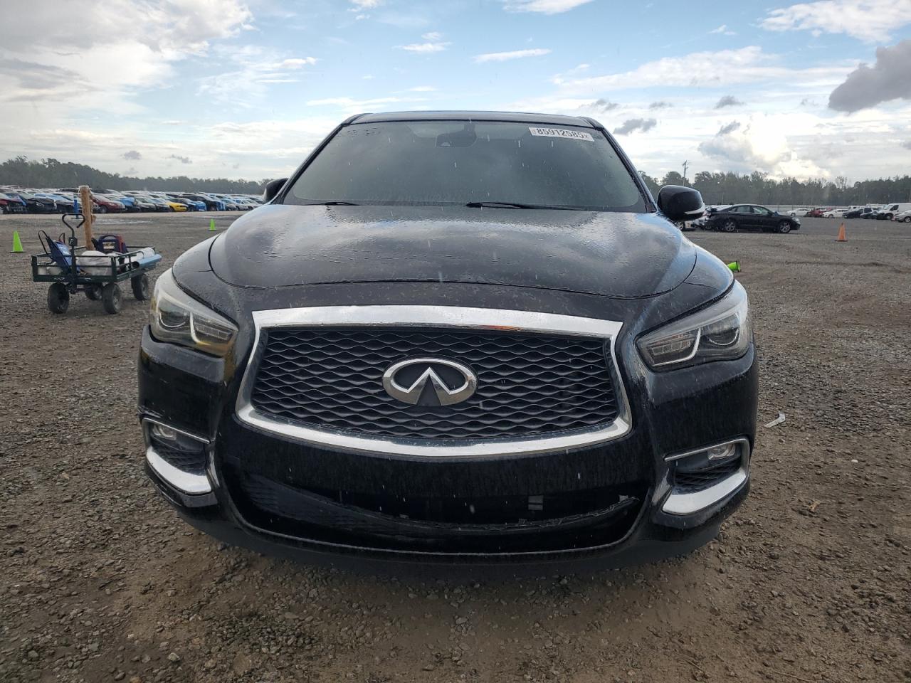 INFINITI Qx Luxe Image 12