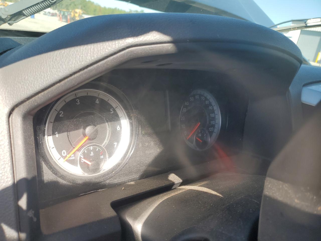 Ram 1500 Slt Image 5