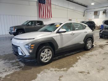  Salvage Hyundai KONA