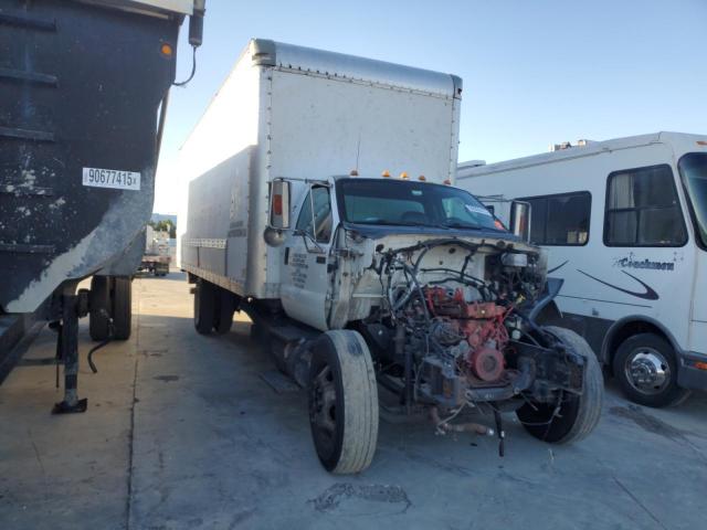 Ford F-650 Super Duty Image 11