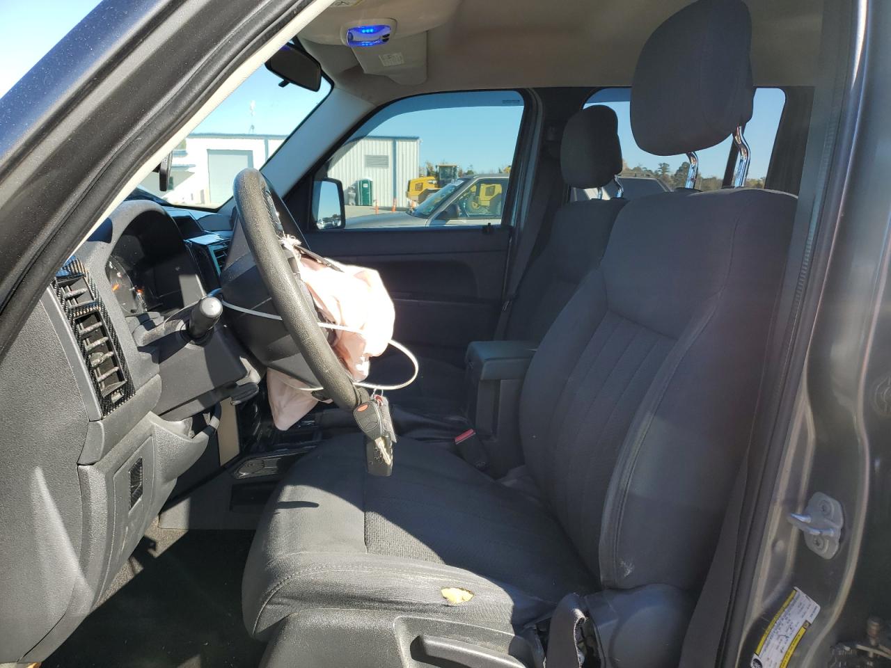 Jeep Liberty Sport Image 7