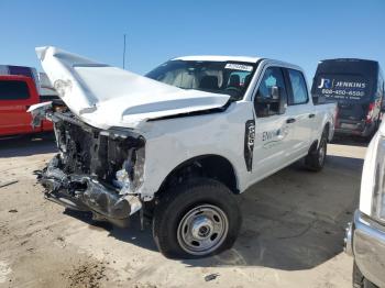  Salvage Ford F-250