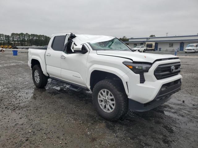 Toyota Tacoma Double Cab Image 6