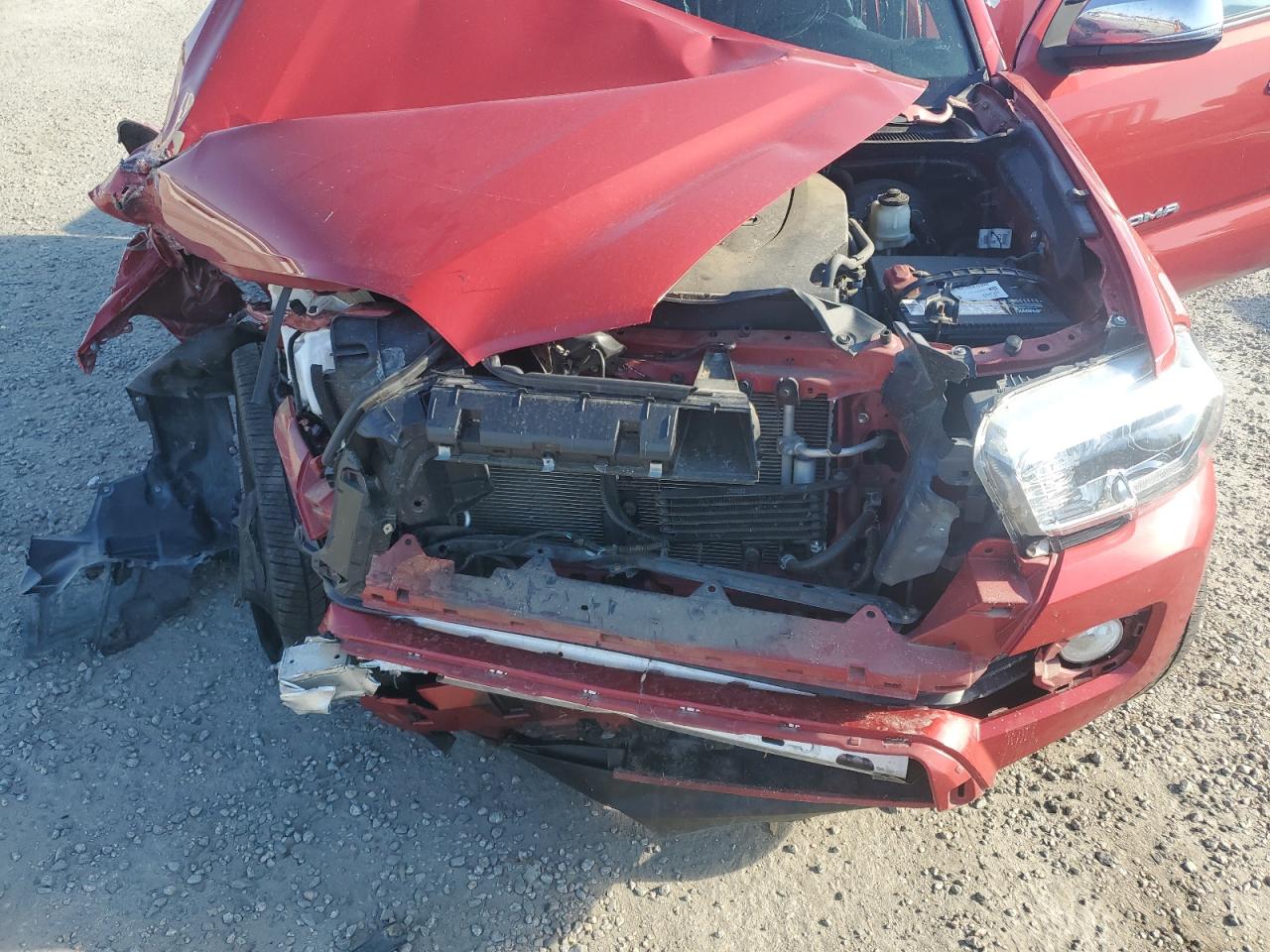 Toyota Tacoma Double Cab Image 8