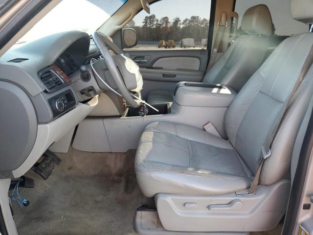 Chevrolet Tahoe C1500 Image 12