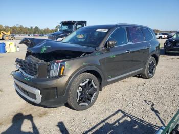  Salvage Kia Telluride