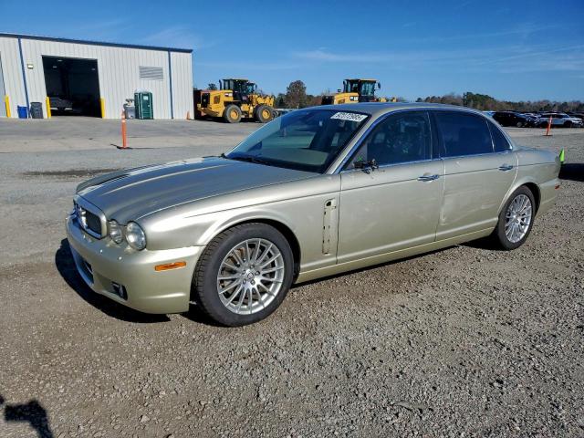 Salvage Jaguar Xj8
