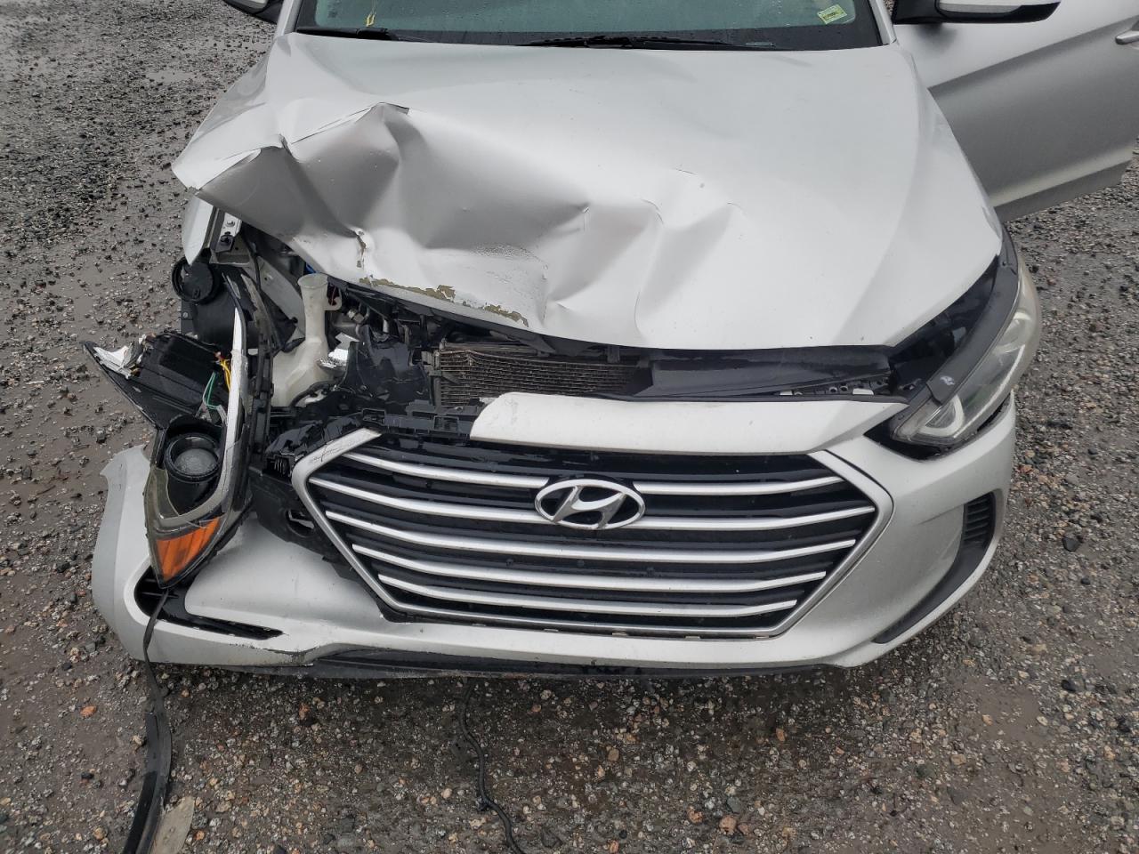 Hyundai ELANTRA Se Image 11