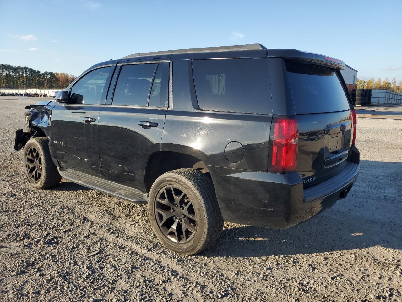 Chevrolet Tahoe C1500 Ls Image 11
