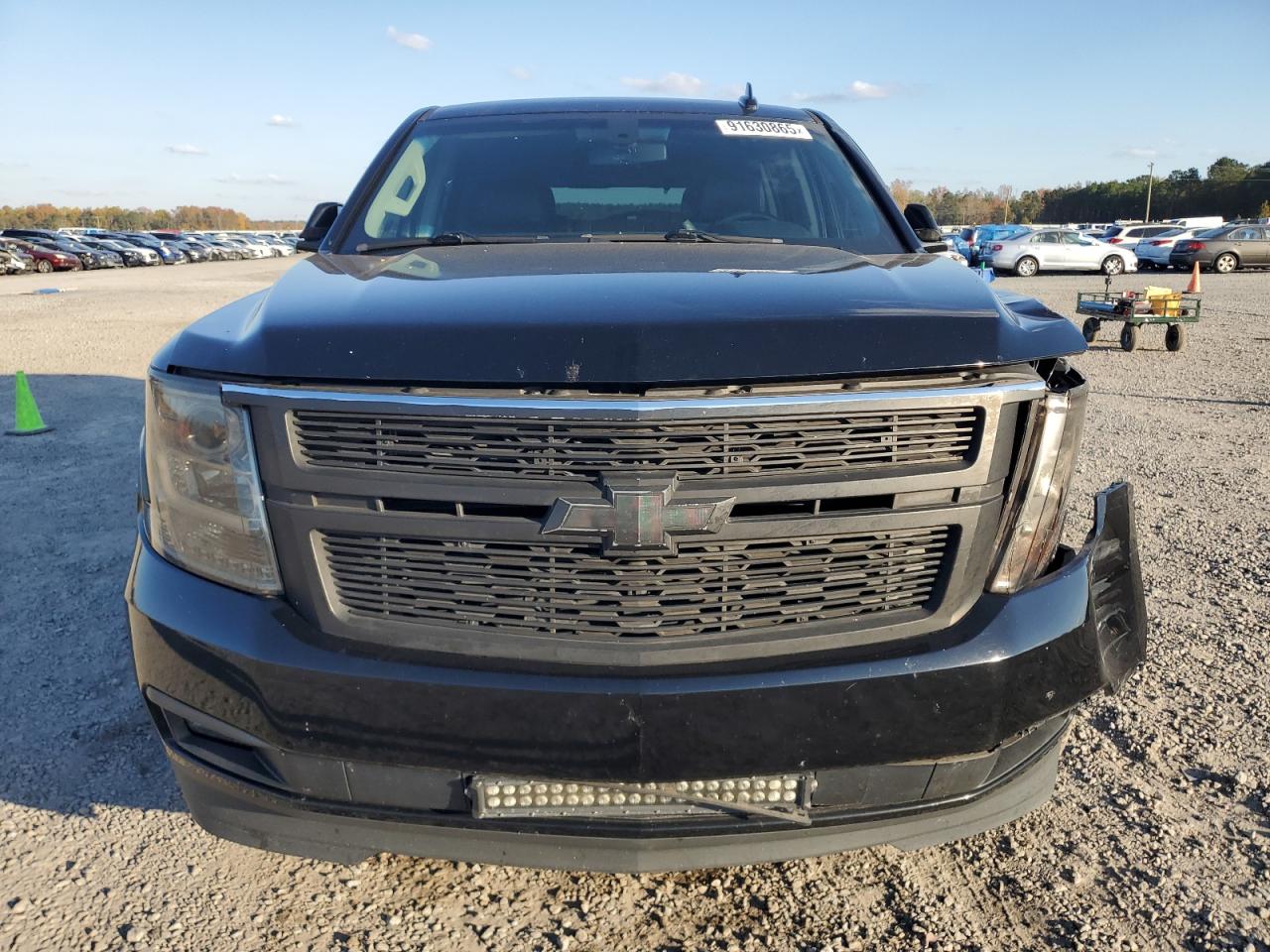 Chevrolet Tahoe C1500 Ls Image 2