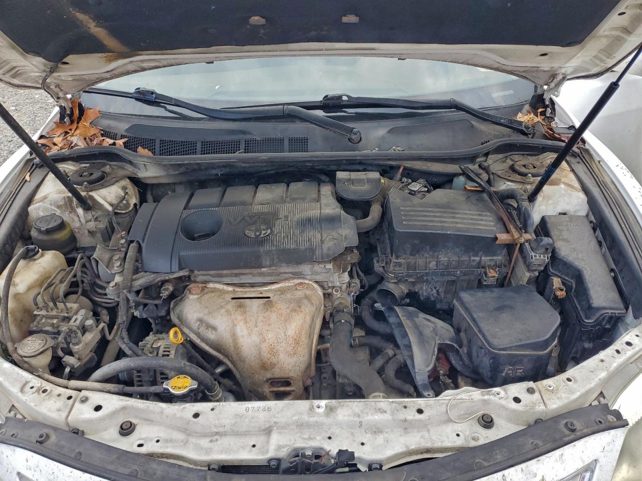 Toyota Camry Base Image 12
