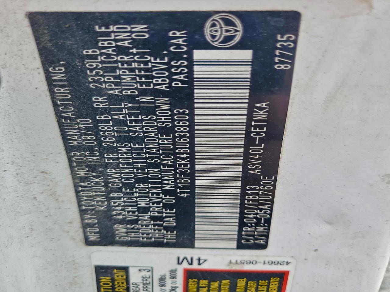 Toyota Camry Base Image 9