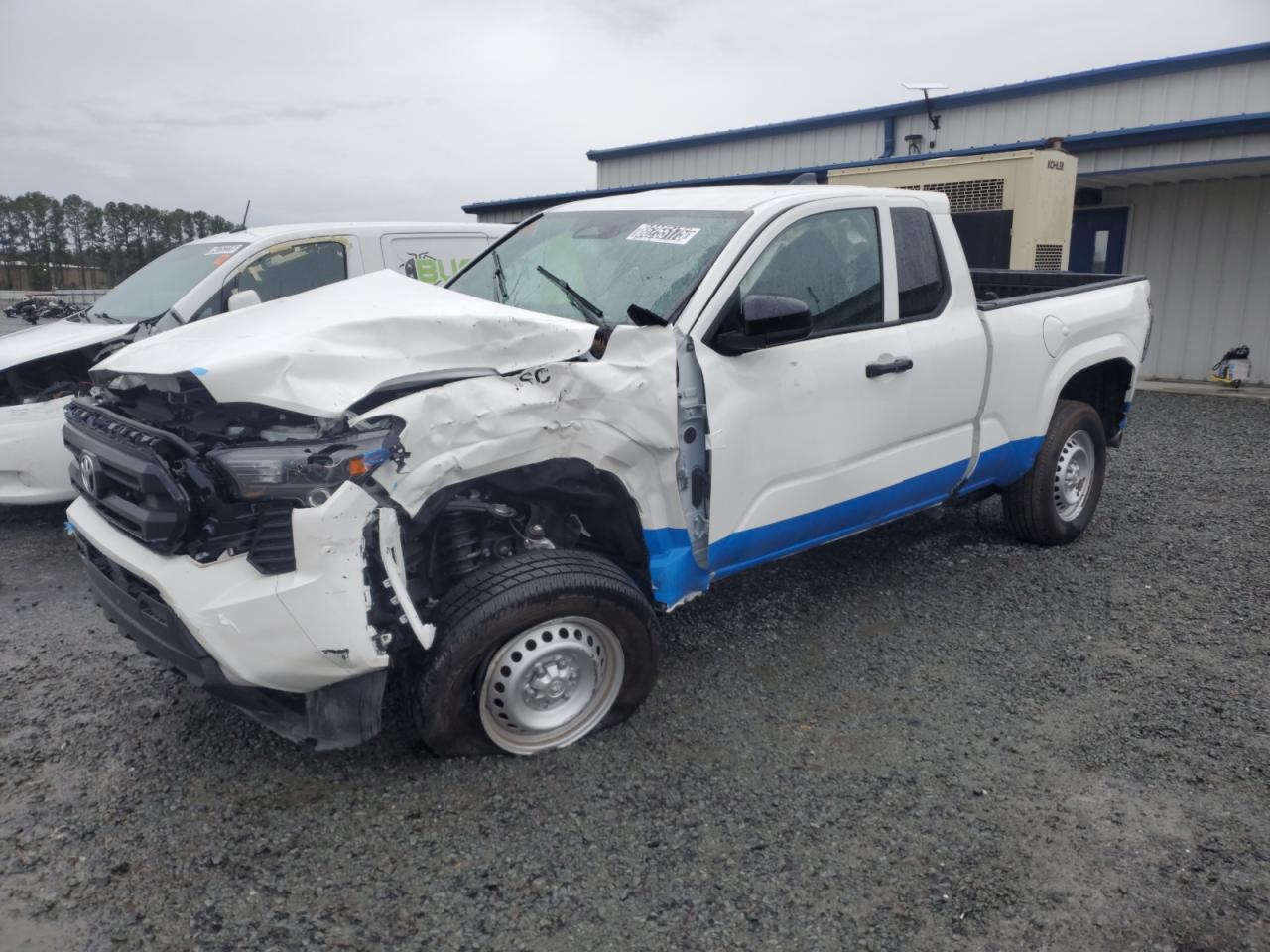 Toyota Tacoma Xtracab Image 1