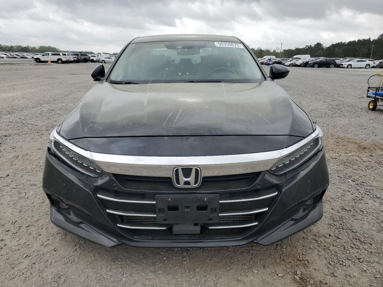 Honda Accord Touring Image 2