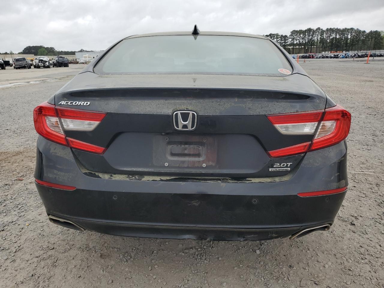 Honda Accord Touring Image 6