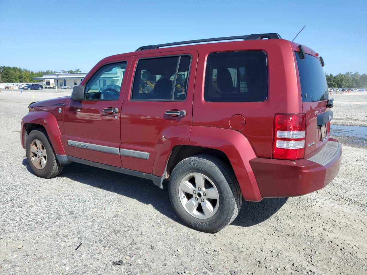 Jeep Liberty Sport Image 9