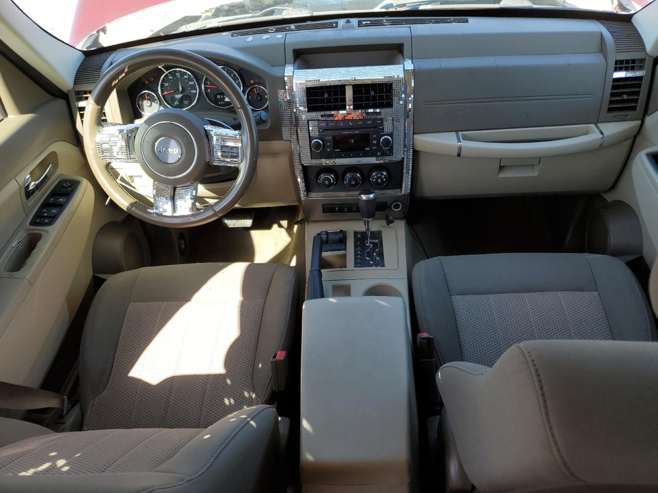 Jeep Liberty Sport Image 5