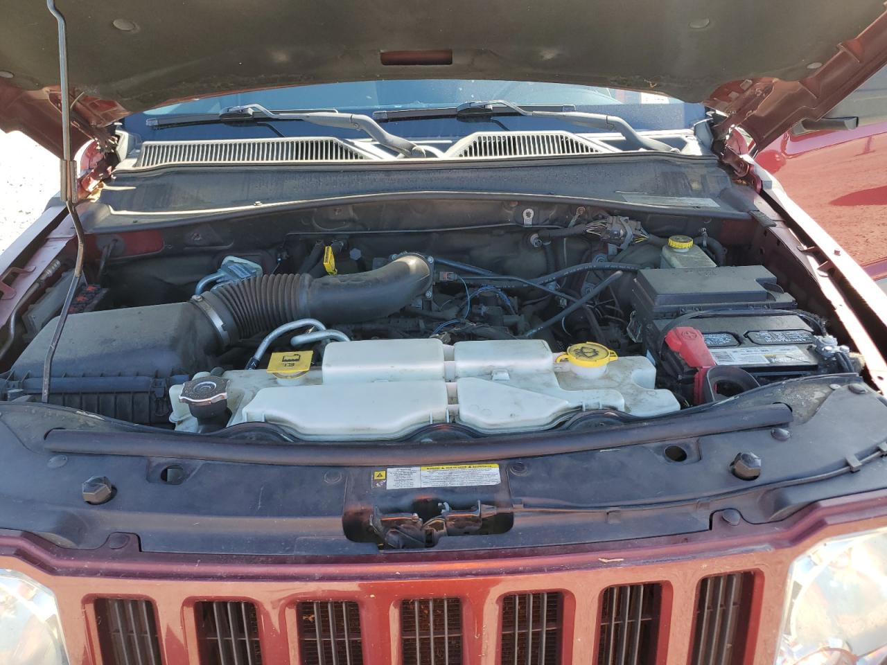 Jeep Liberty Sport Image 10