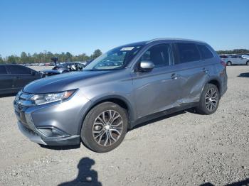  Salvage Mitsubishi Outlander