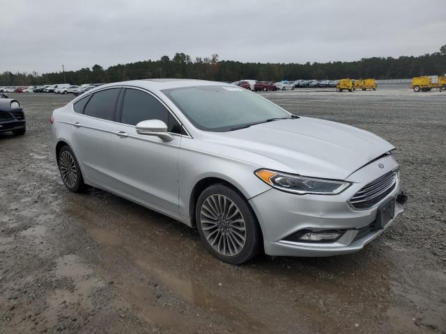 Ford Fusion Se Image 11