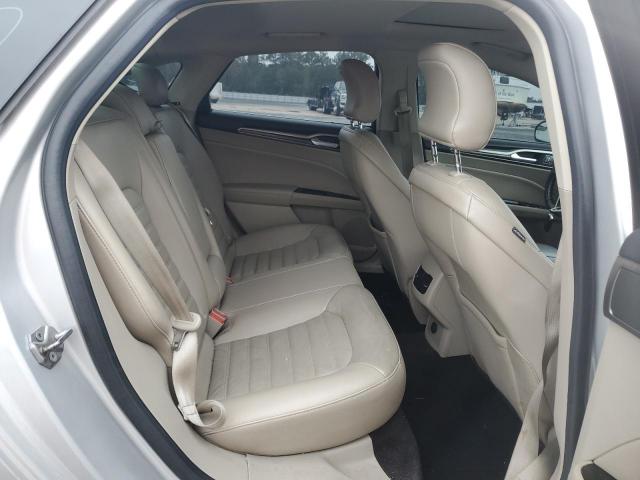 Ford Fusion Se Image 9