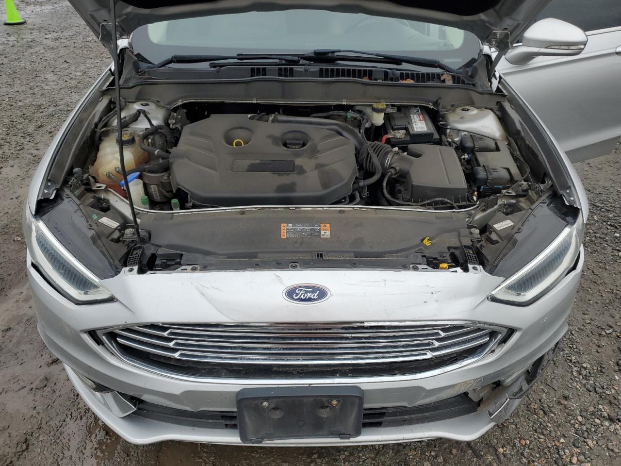 Ford Fusion Se Image 10