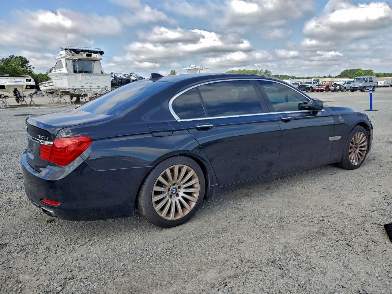 BMW 7 Series Lxi Image 3