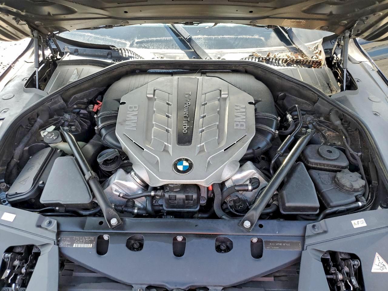 BMW 7 Series Lxi Image 10