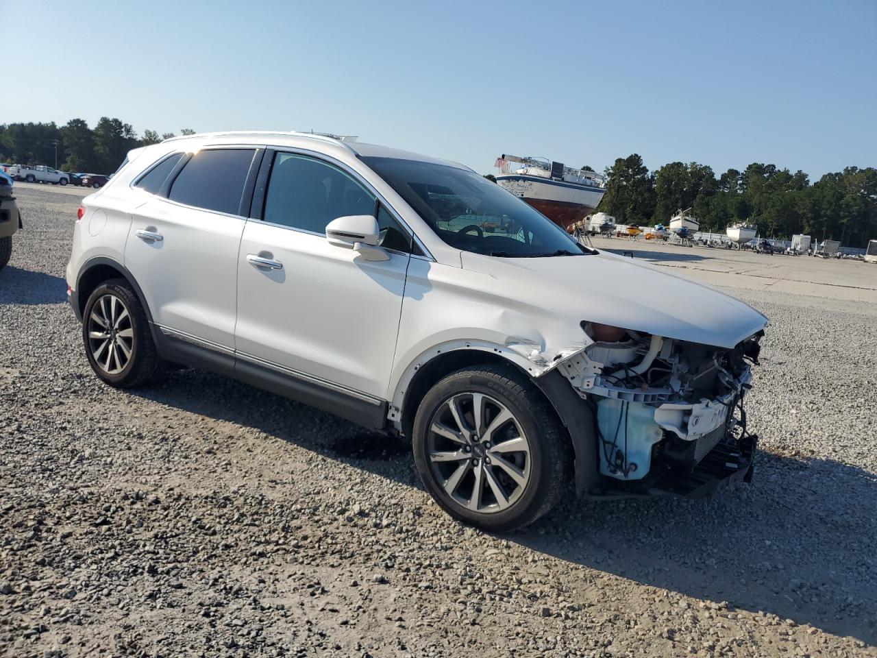 Lincoln MKC Reserve Image 2