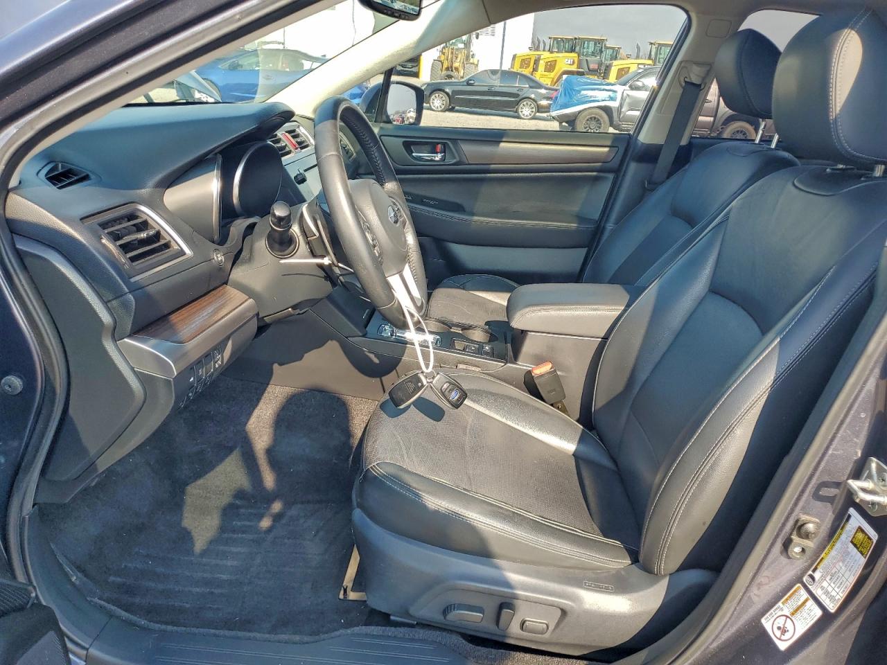 Subaru Legacy 2.5i Limited Image 7