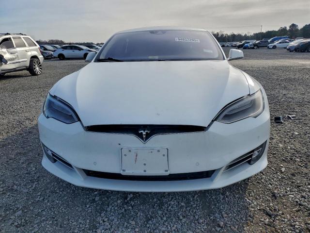Tesla Model S Image 2