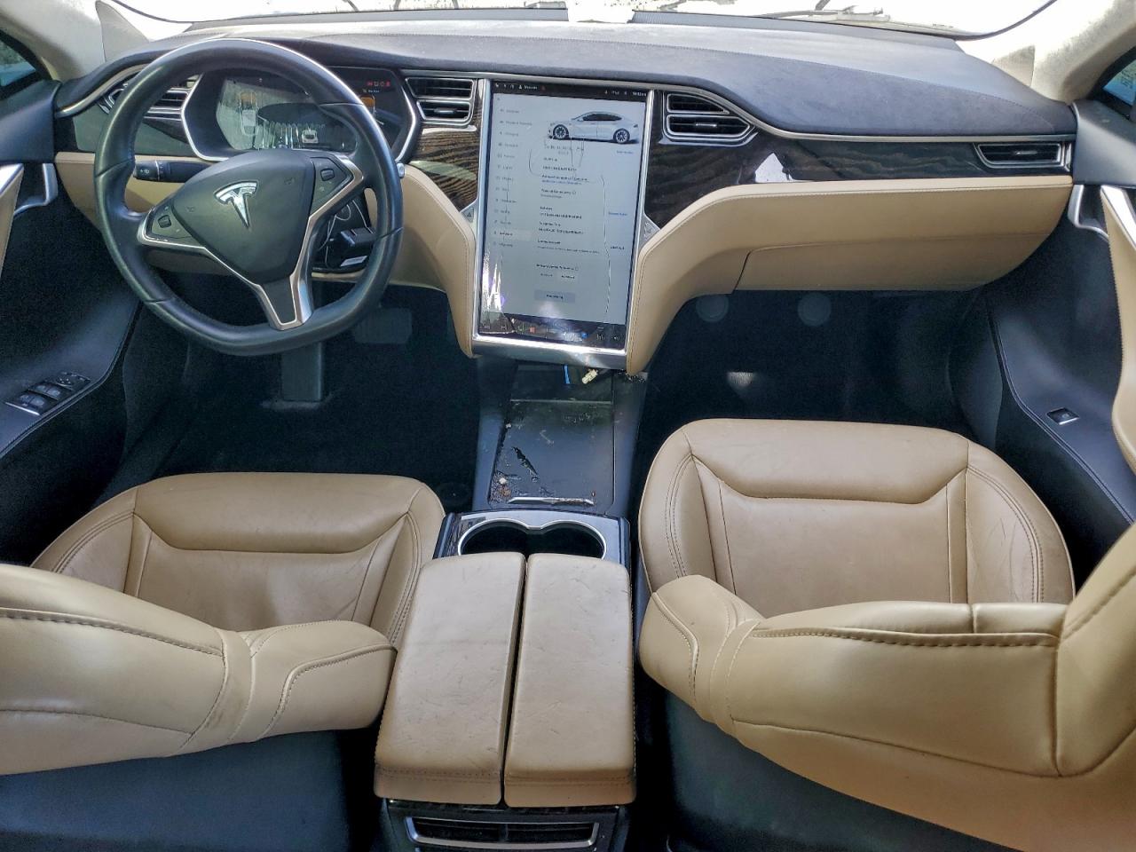 Tesla Model S Image 9