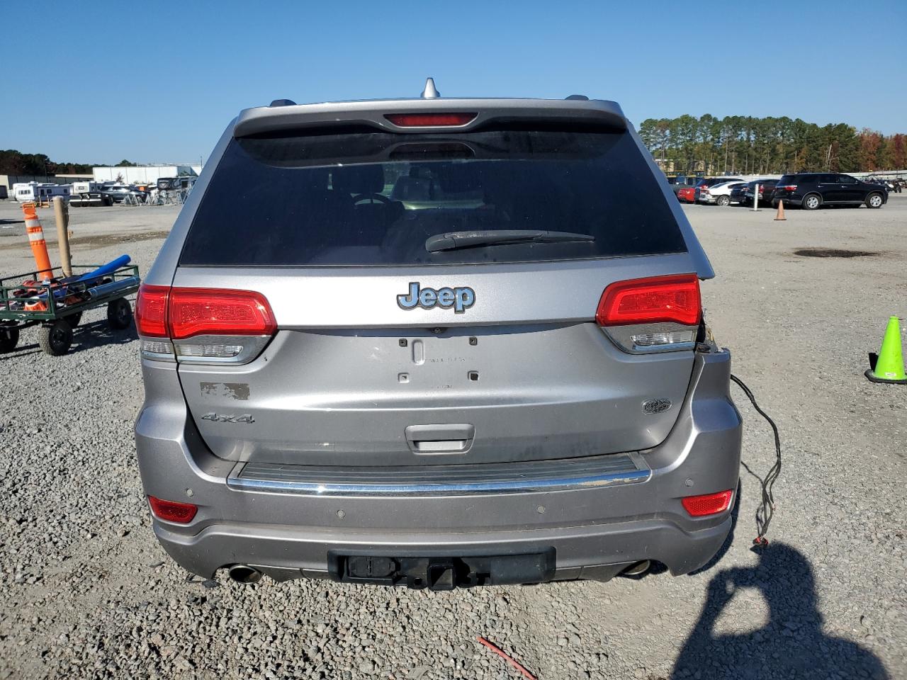 Jeep Grand Cherokee Overland Image 10