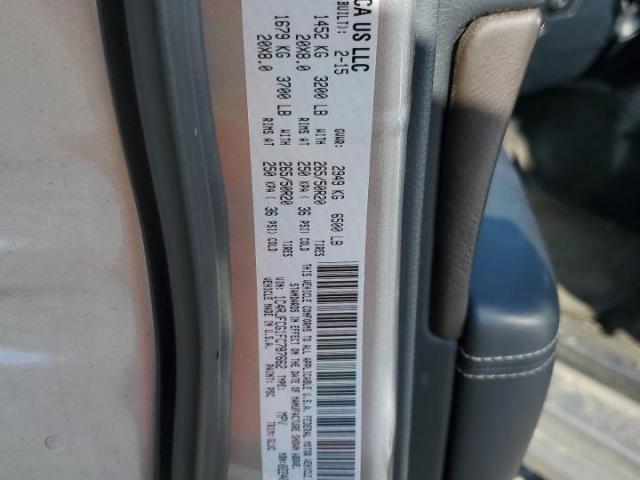 Jeep Grand Cherokee Overland Image 8