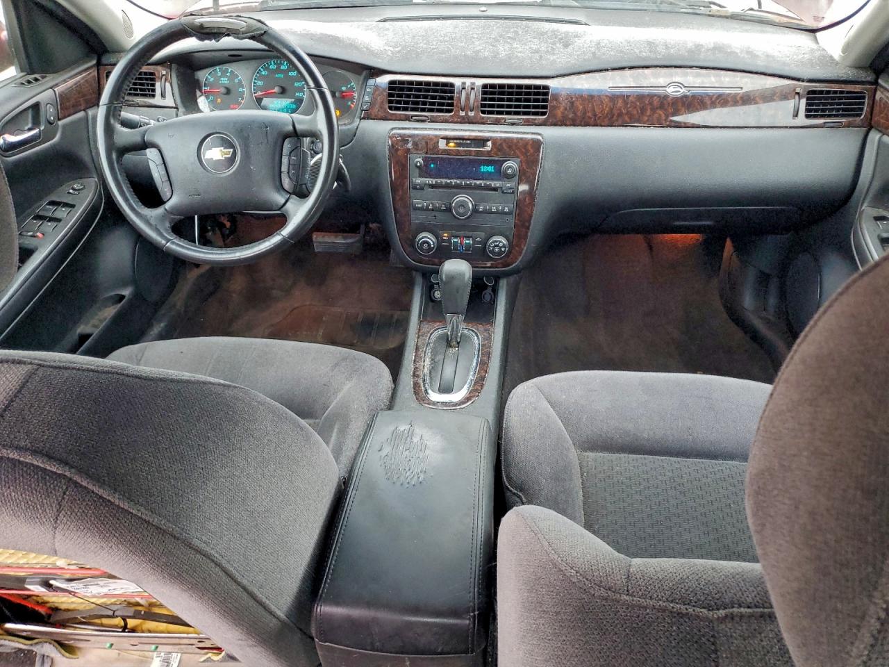 Chevrolet Impala Lt Image 3