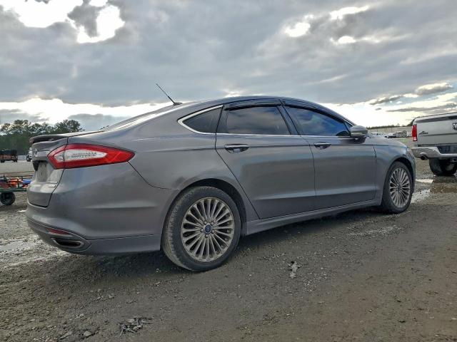 Ford Fusion Titanium Image 6